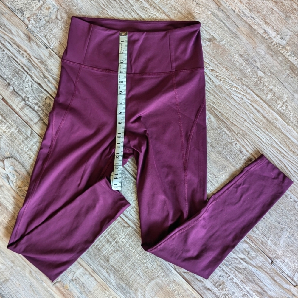 Girlfriend Collective Compressive High Rise Leggings in Plum